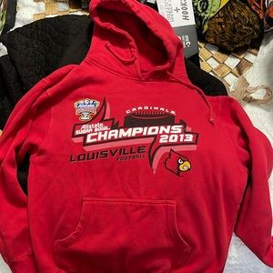 Louisville Cardinals Hoodie